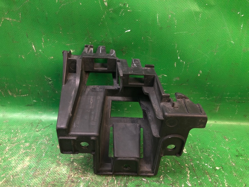 Кронштейн задний левый VOLKSWAGEN JETTA USA 10-17 Кронштейн задний левый VOLKSWAGEN JETTA USA 10-17