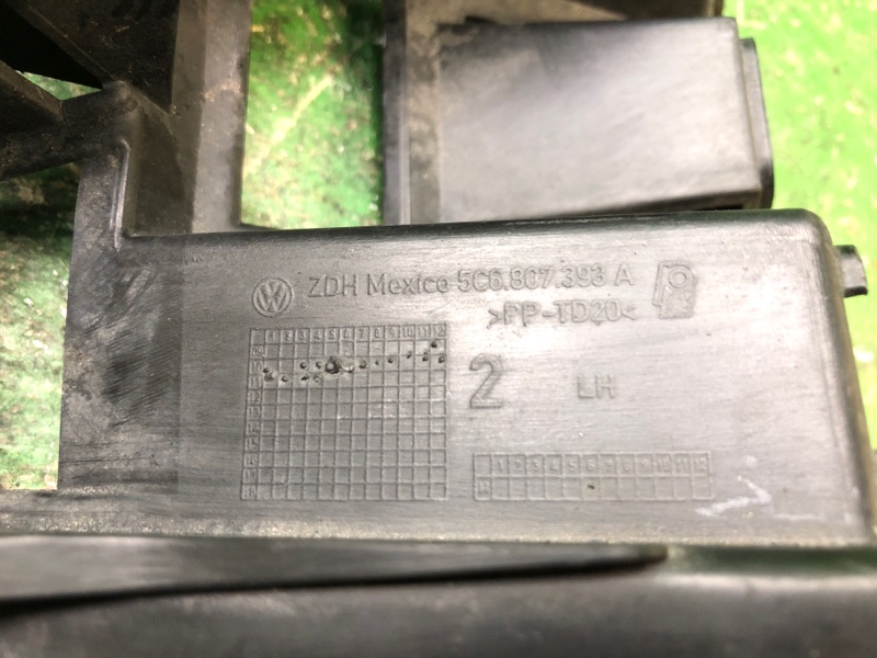 Кронштейн задний левый JETTA USA 10-17 Кронштейн задний левый JETTA USA 10-17