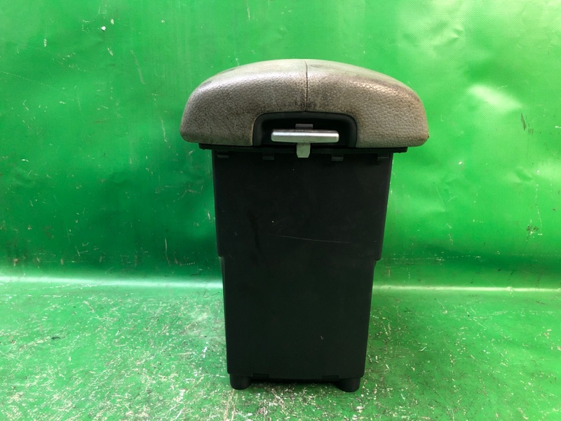 Подлокотник KIA SORENTO XM 09-14 2011 Внедорожник 2.4 846602P100H9 Б/У