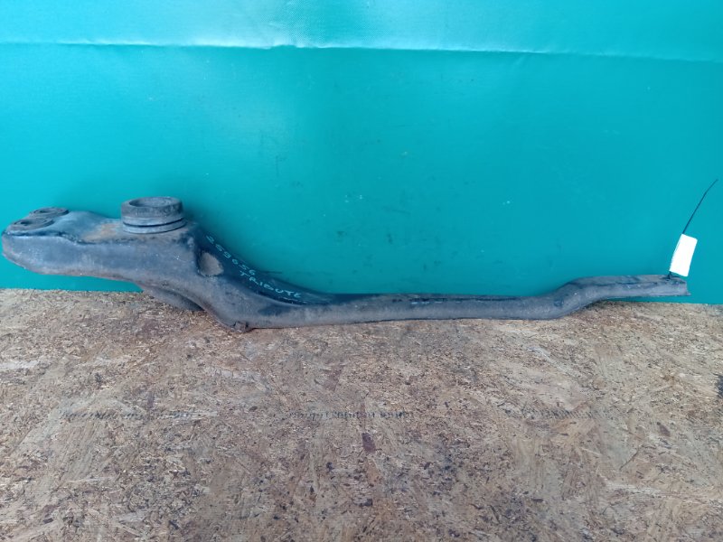 Балка двигателя продольная TRIBUTE 00-07 2001 Внедорожник 3.0