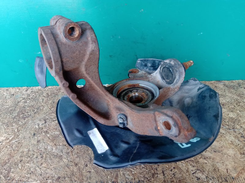 Кулак поворотный левый TLX 14-17 2016 Седан 2.4L 4