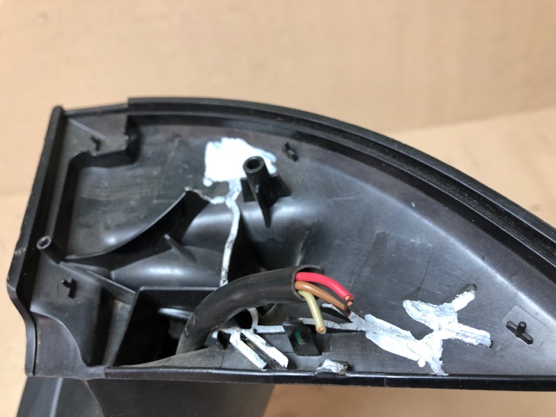 Зеркало левое NISSAN LEAF 10-17