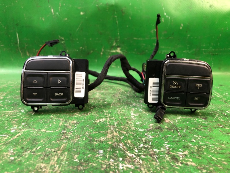 Кнопки на руль DODGE JOURNEY 08-20 56046417AA Б/У
