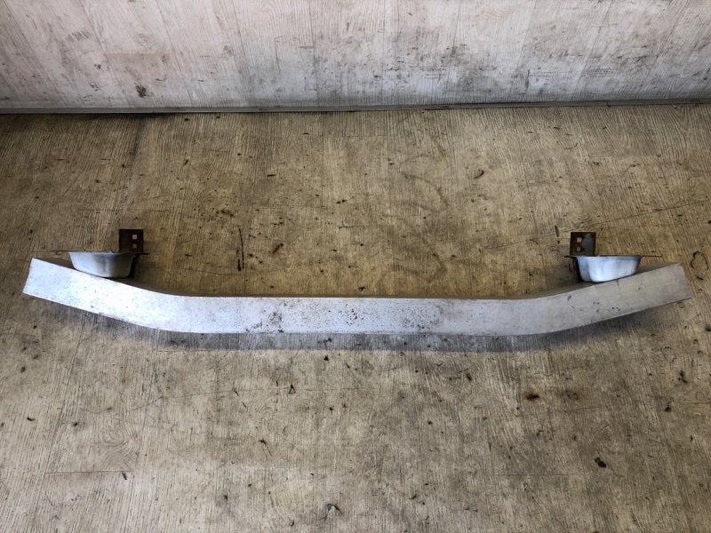 Усилитель переднего бампера INFINITI I35 00-04 Седан 3.5 VQ35DE