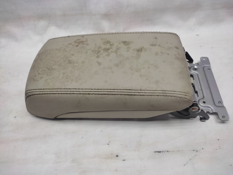 Подлокотник SUBARU LEGACY 09-15 BM