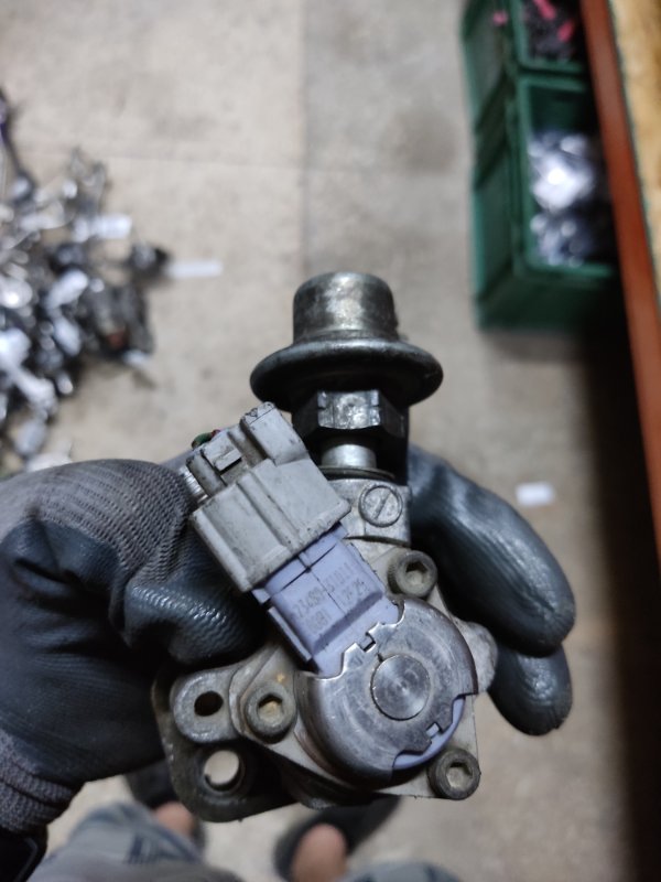 Тнвд (бензин) GS350 GS300 05-11