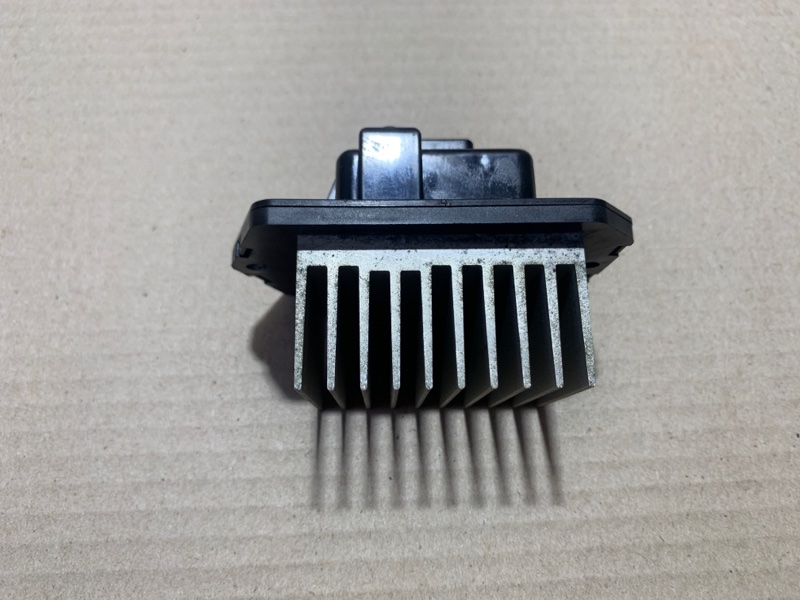 Резистор печки задний MDX (YD2) 06-13 YD2