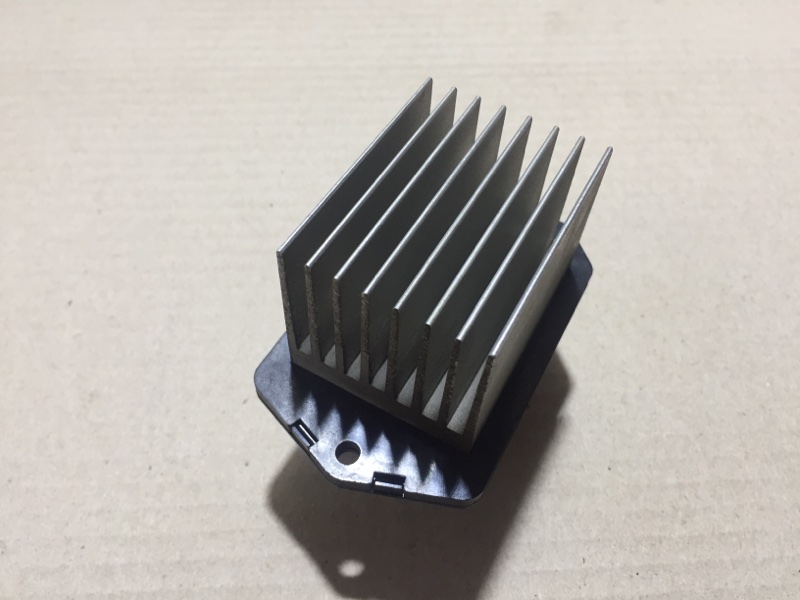 Резистор печки MAZDA CX-9 06-16