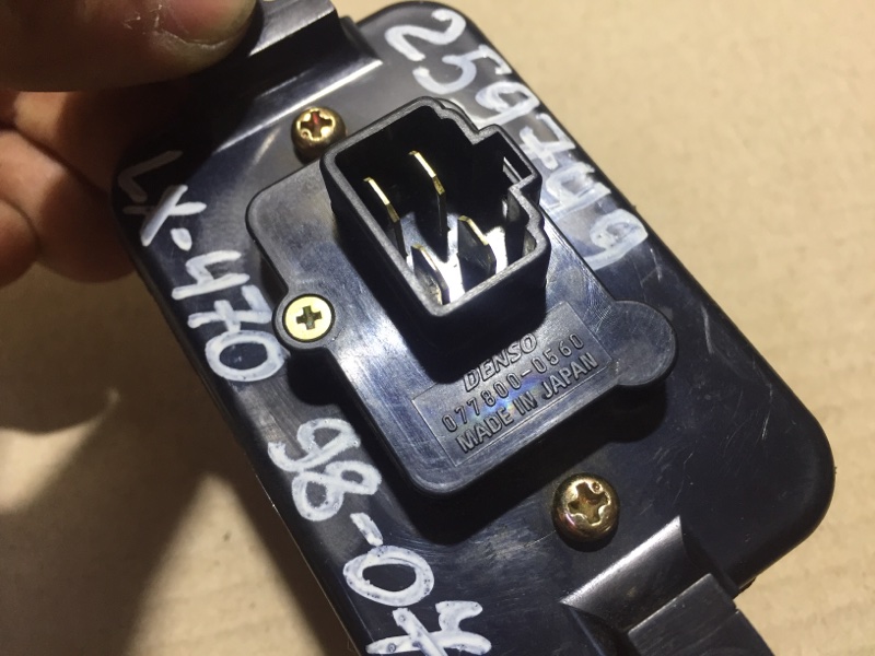 Резистор печки LX470 98-07