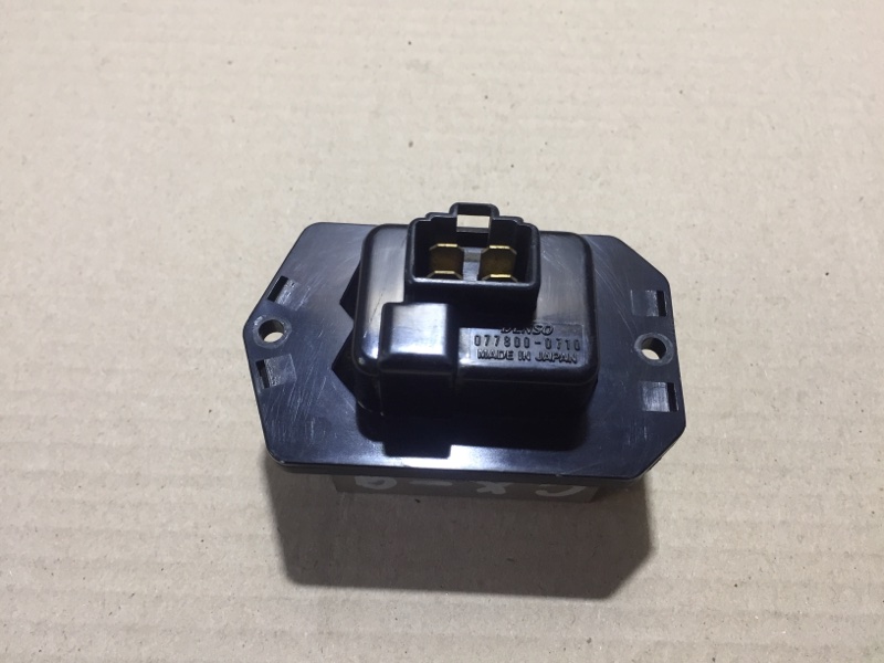 Резистор печки задний MAZDA CX-9 06-16 L206-61-P21 Б/У