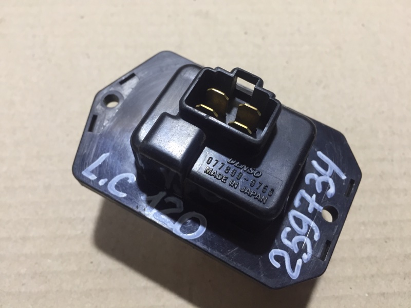 Резистор печки задний LAND CRUISER PRADO 120 02-09 Резистор печки задний LAND CRUISER PRADO 120 02-09