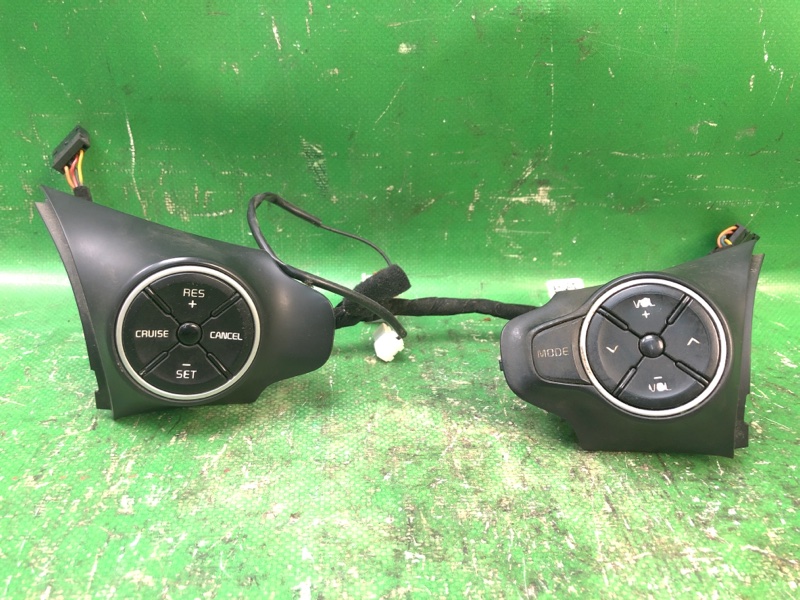 Запчасть кнопки на руль KIA SOUL PS 13-19 96700B2000ASB Б/У Кнопки на руль KIA SOUL PS 13-19 96700B2000ASB Б/У