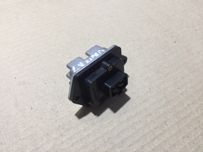 Резистор печки задний LEXUS LX470 98-07