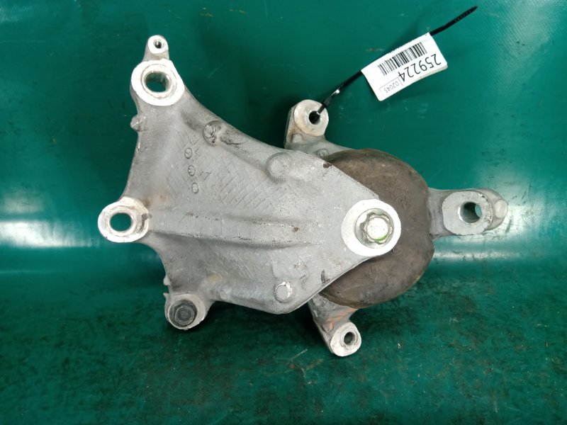 Запчасть подушка акпп левая ACURA RDX 12-19 2018 Внедорожник 3.5 50870-TX4-A01 Б/У Подушка АКПП левая ACURA RDX 12-19 2018 Внедорожник 3.5 50870-TX4-A01 Б/У