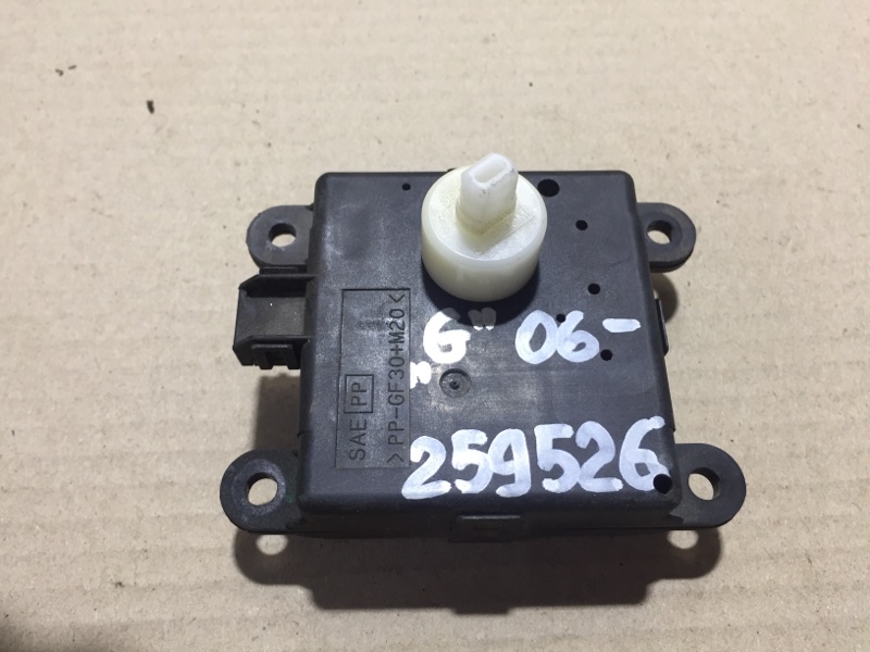 Запчасть моторчик заслонки печки INFINITI G25/G35/G37/Q40 06-14 2011 Седан 3.7 VQ37VHR 27732-8H300 Б/У Моторчик заслонки печки INFINITI G25/G35/G37/Q40 06-14 2011 Седан 3.7 VQ37VHR 27732-8H300 Б/У