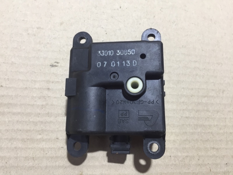 Моторчик заслонки печки MURANO Z50 02-07