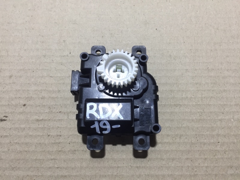 Запчасть моторчик заслонки печки ACURA RDX 19- 2019 Внедорожник 2.0 79150-TAA-J41 Б/У Моторчик заслонки печки ACURA RDX 19- 2019 Внедорожник 2.0 79150-TAA-J41 Б/У