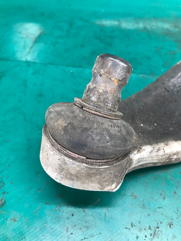 Рычаг передней подвески нижний левый FOCUS 10-18 2014 Седан 2.0 XQDA