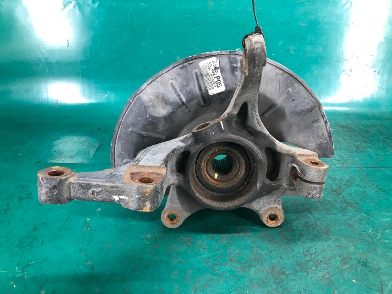 Кулак поворотный правый KIA SOUL PS 13-19 2016 PS 2.0 G4NC 51716-B2050 Б/У