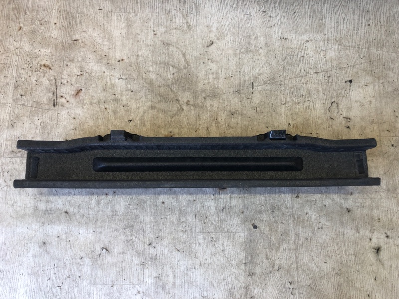 Наполнитель бампера задний JETTA USA 10-17