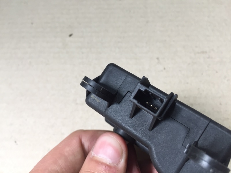 Моторчик заслонки печки ALTIMA L32 07-12