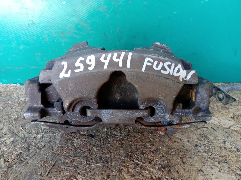 Суппорт тормозной передний левый FORD FUSION 14- Седан 2.5