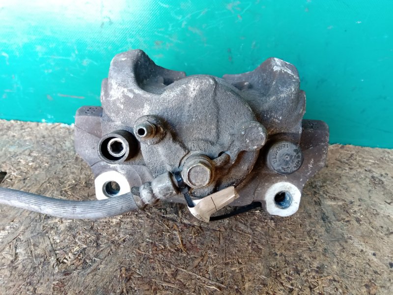 Суппорт тормозной передний левый FUSION 14- 2014 Седан 2.5