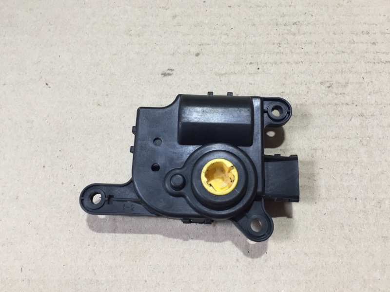 Моторчик заслонки печки HYUNDAI ELANTRA HD 06-11 HD 97154-2H000 Б/У