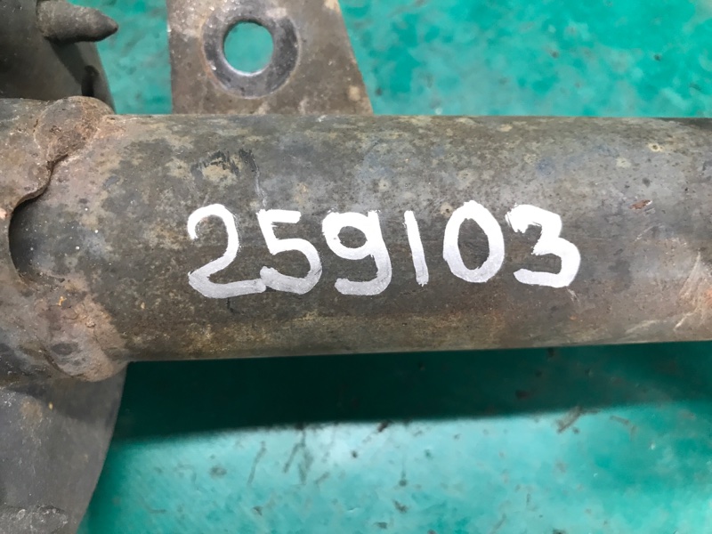 Амортизатор передний левый FIESTA 08-17 Хэтчбек 1.6