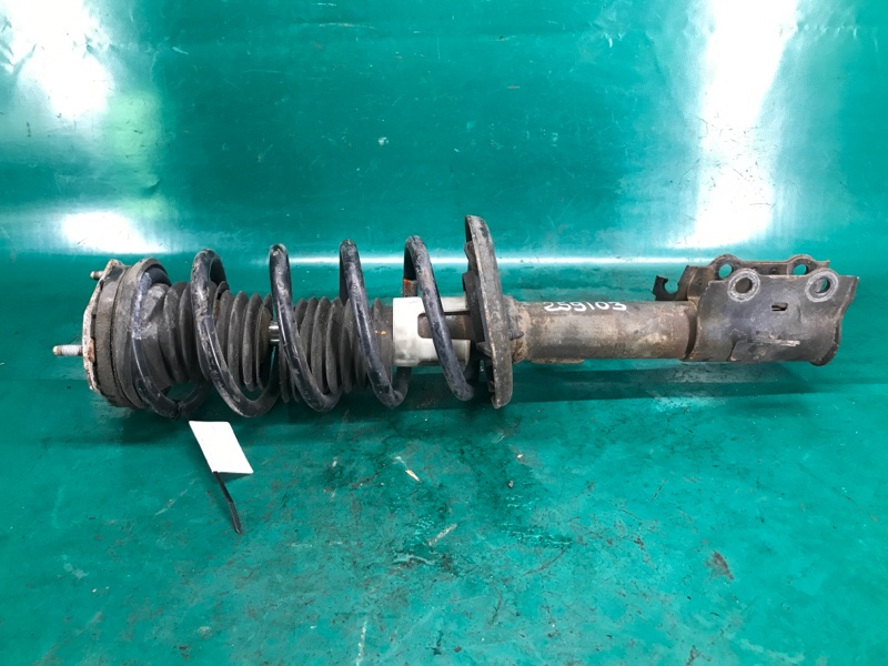 Амортизатор передний левый FIESTA 08-17 Хэтчбек 1.6