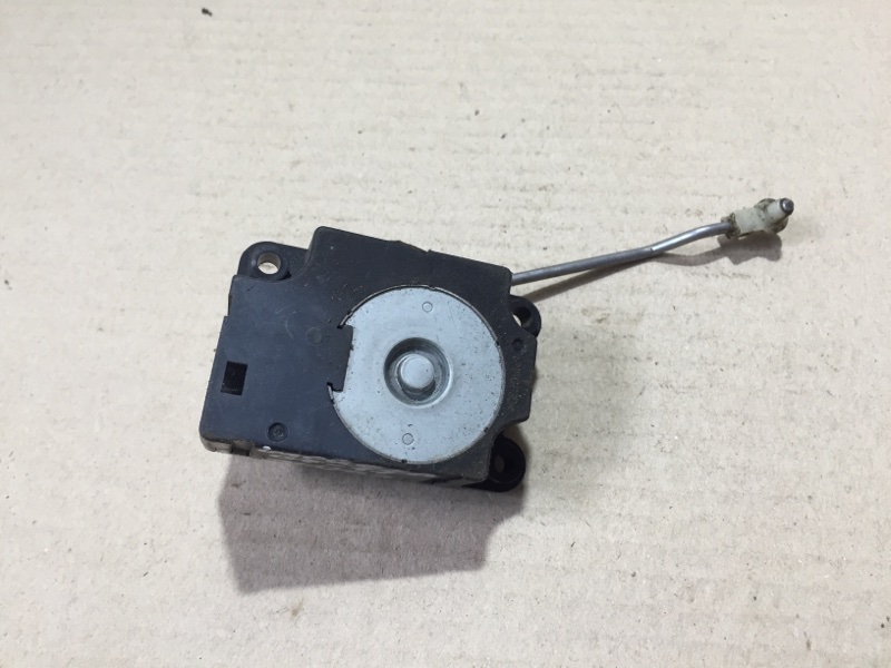 Моторчик заслонки печки SUBARU IMPREZA 07-11 GE/GH 503752-1120 Б/У