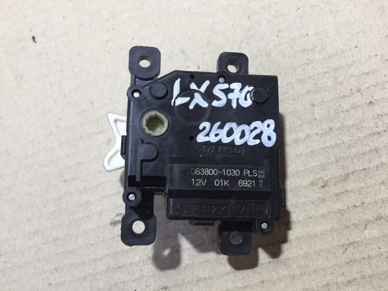 Моторчик заслонки печки LEXUS LX570 07-15 87106-50390 Б/У