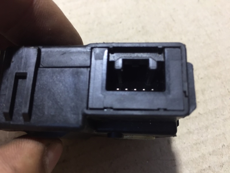 Моторчик заслонки печки LX570 07-15