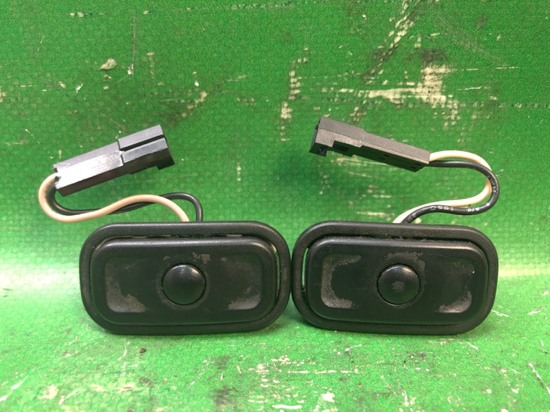 Запчасть кнопки на руль DODGE JOURNEY 08-20 2012 Внедорожник 3.6 ERB 56046099AD Б/У Кнопки на руль DODGE JOURNEY 08-20 2012 Внедорожник 3.6 ERB 56046099AD Б/У