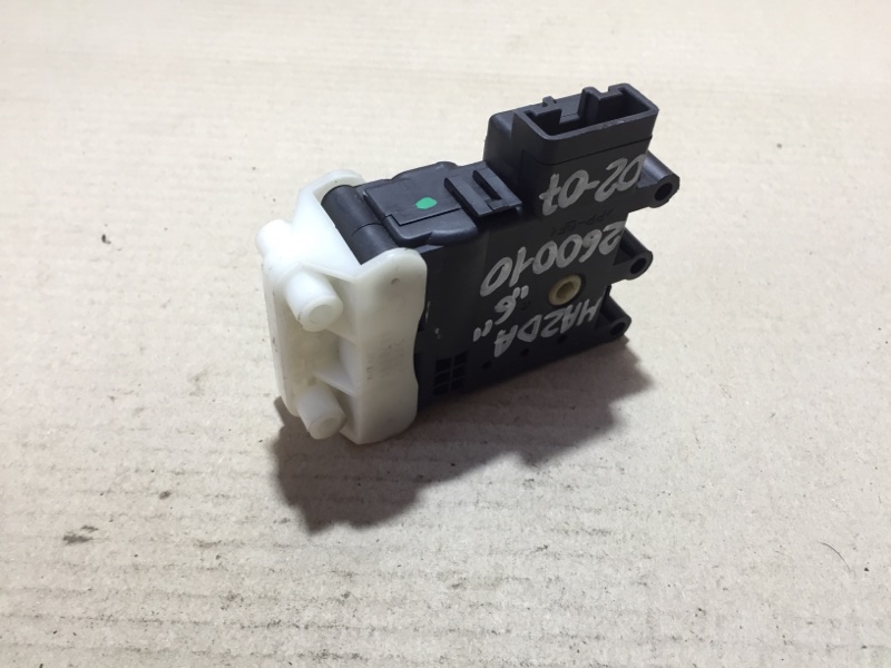 Моторчик заслонки печки MAZDA 6 GG 02-07