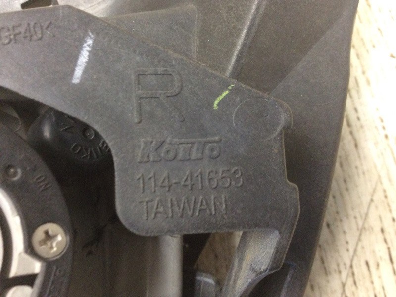 Противотуманная фара CX-9 06-16 2012 3.7 CA