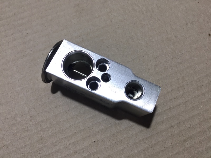 Клапан кондиционера ACURA TLX 14-17 Седан 2.4