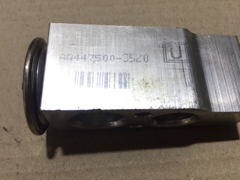 Клапан кондиционера TLX 14-17 2017 Седан 2.4