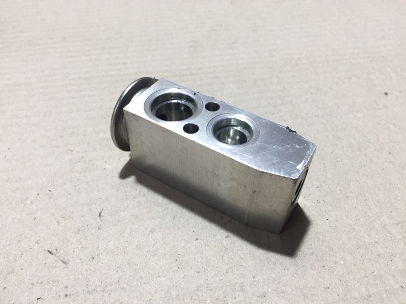 Клапан кондиционера MURANO Z50 02-07