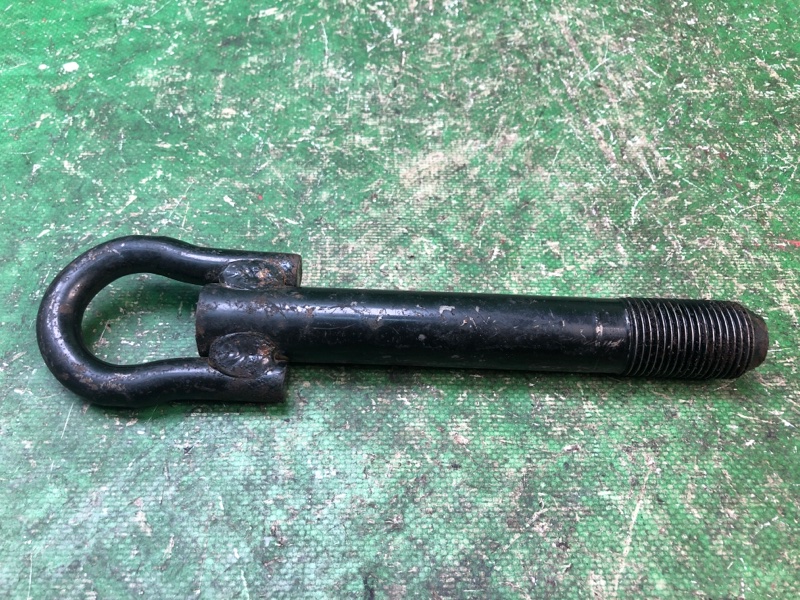 Запчасть петля буксировочная TOYOTA MATRIX 02-08 2002 ZZE132 1.8L 1ZZ-FE 51960-52050 Б/У Петля буксировочная TOYOTA MATRIX 02-08 2002 ZZE132 1.8L 1ZZ-FE 51960-52050 Б/У