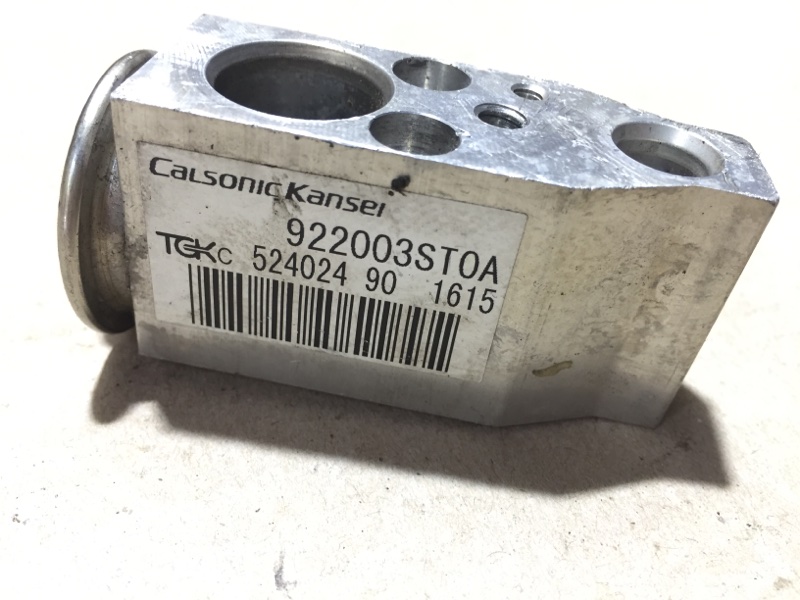 Клапан кондиционера X-TRAIL/ROGUE T32 13-20 2.5 QR25DE