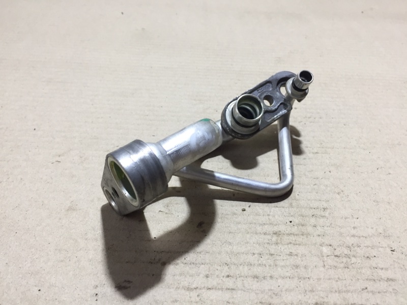 Трубка кондиционера INFINITI Q50 15-20 Седан 3.0 VR30DDTT