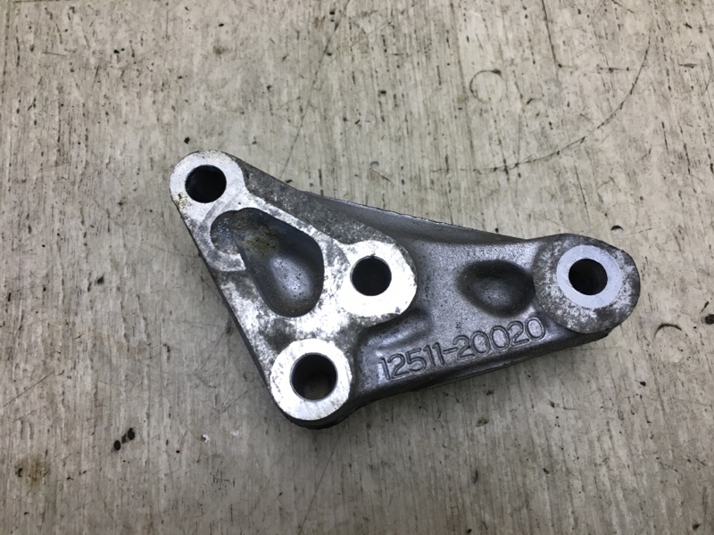 Кронштейн генератора TOYOTA SOLARA 03-09 2007 ACV30 Кабриолет 3.3 3MZ-FE 1251120020 Б/У