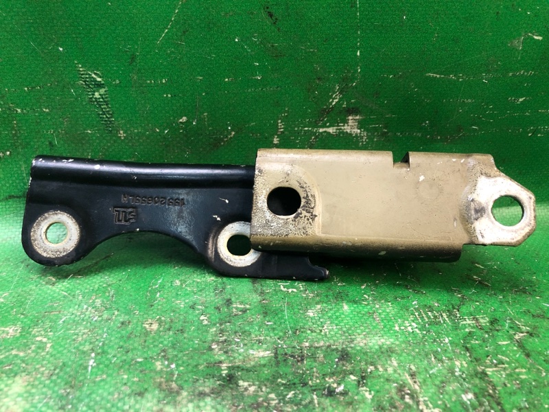 Петля капота передняя левая MITSUBISHI GALANT 03-12
