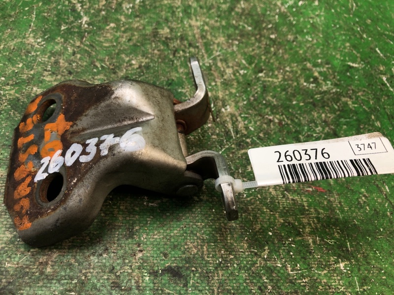 Петля двери нижняя передняя правая FORESTER SG 02-07 2003 Внедорожник 2.5 EJ251