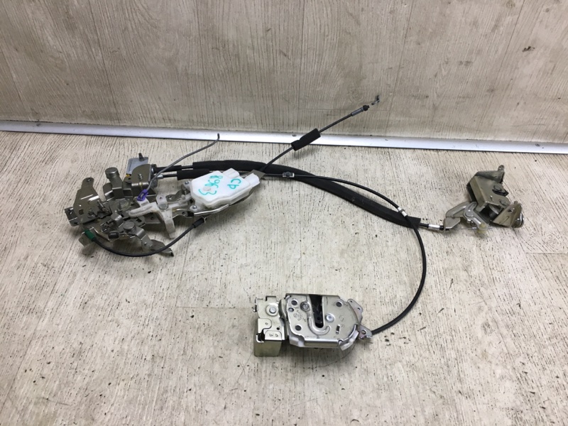 Замок двери боковой правый NISSAN NV200 USA 13- 2017 M20X 2.0 MR20DE 82504-3LM1D Б/У