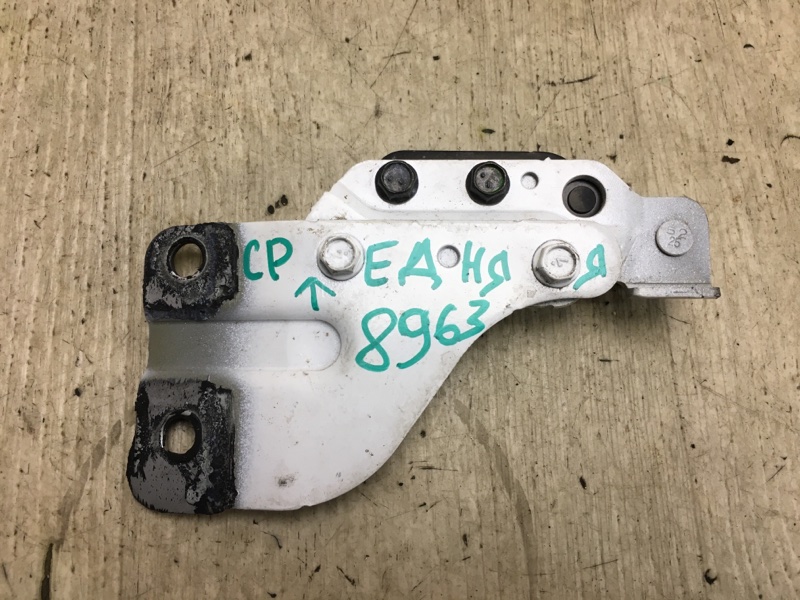 Ролик сдвижной двери верхний правый NISSAN NV200 USA 13- 2017 M20X 2.0 MR20DE 82400-JX00A Б/У