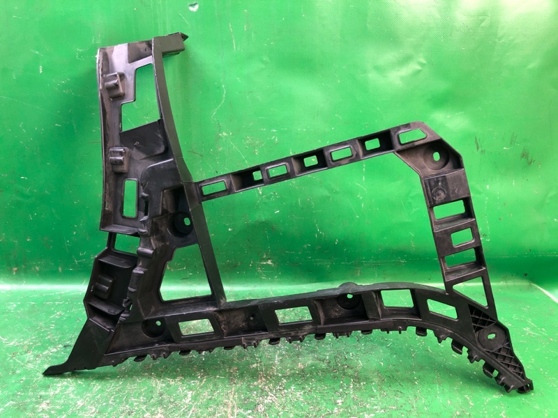 Кронштейн заднего бампера задний правый VOLKSWAGEN JETTA USA 10-17 2011 CBTA 2.5L 5C6807394 Б/У