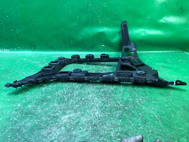 Кронштейн заднего бампера задний правый JETTA USA 10-17 2011 CBTA 2.5L