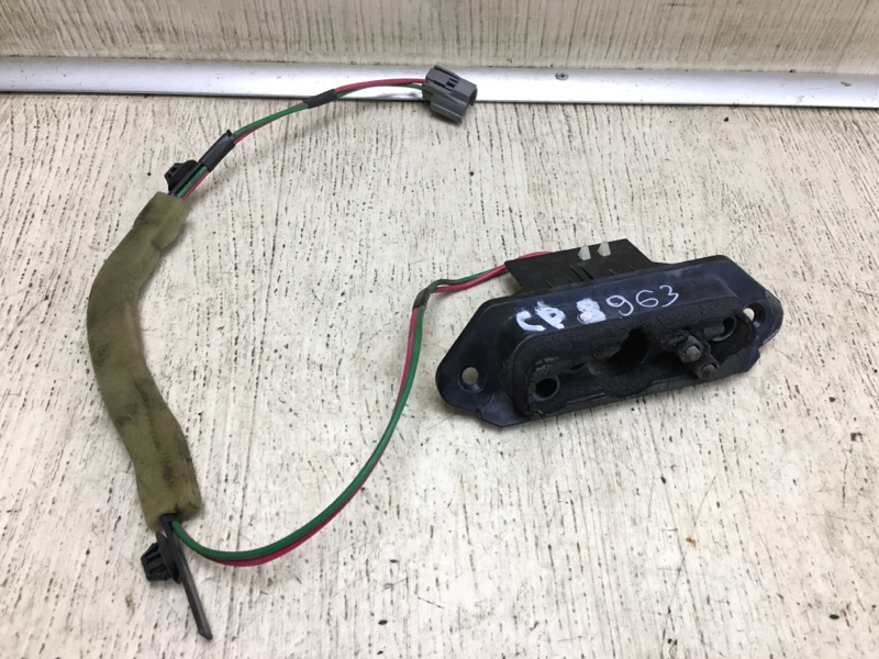 Датчик открытия багажника правый NISSAN NV200 USA 13- 2017 M20X 2.0 MR20DE 25215JX00A Б/У